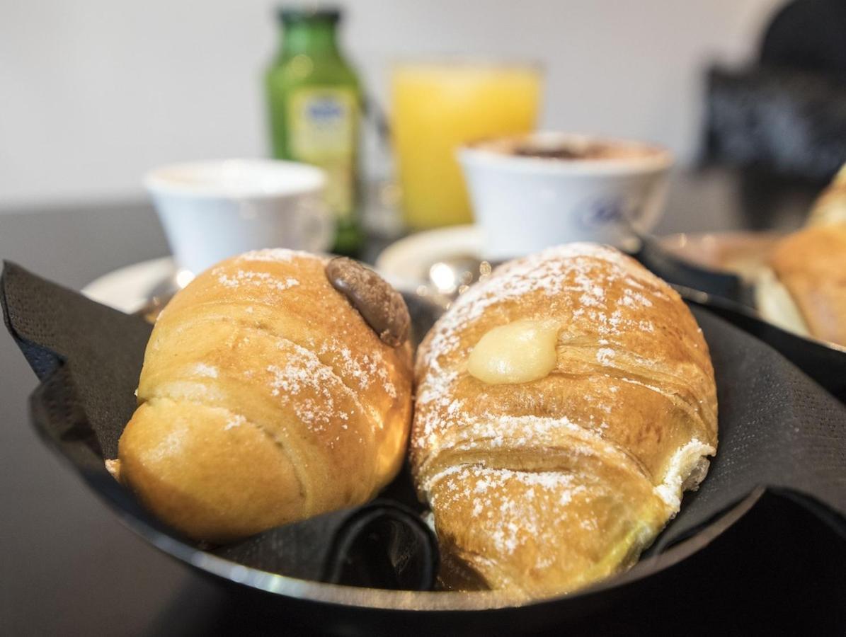 Donna Luisa Bed & Breakfast Napoli Eksteriør bilde